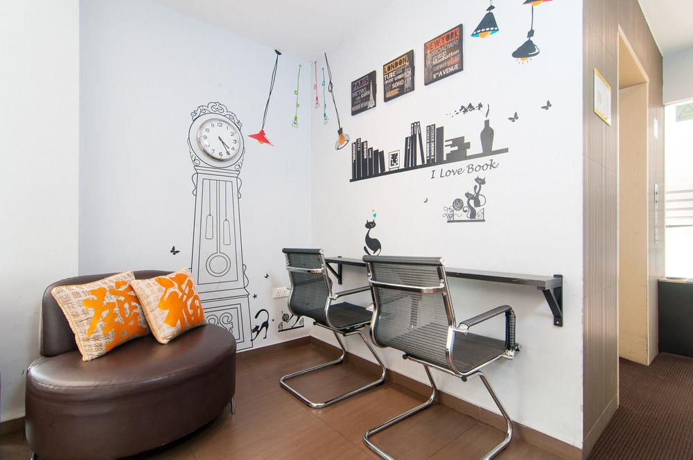 Ibis Budget Singapore Sapphire Zewnętrze zdjęcie