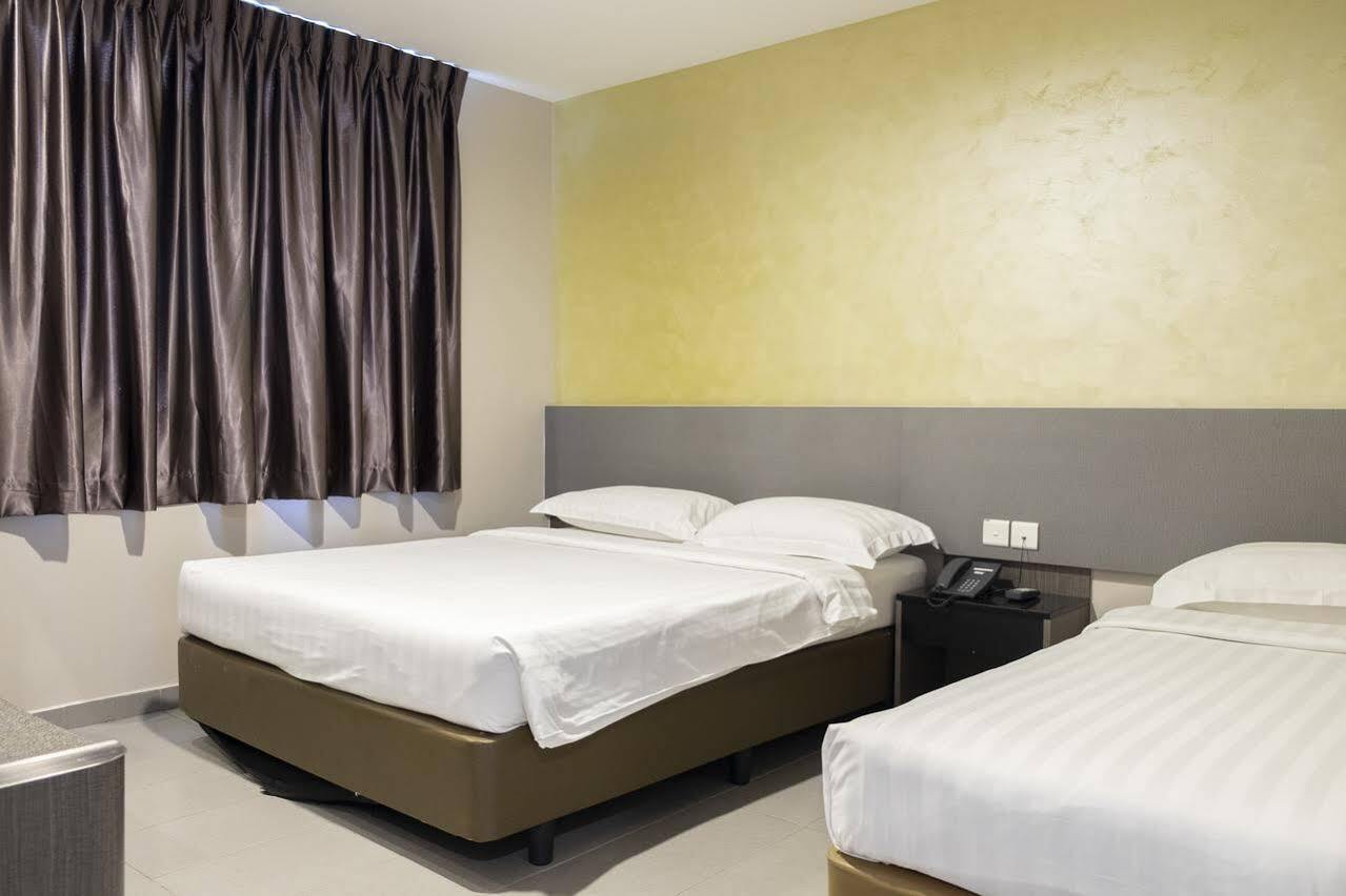 Ibis Budget Singapore Sapphire Zewnętrze zdjęcie